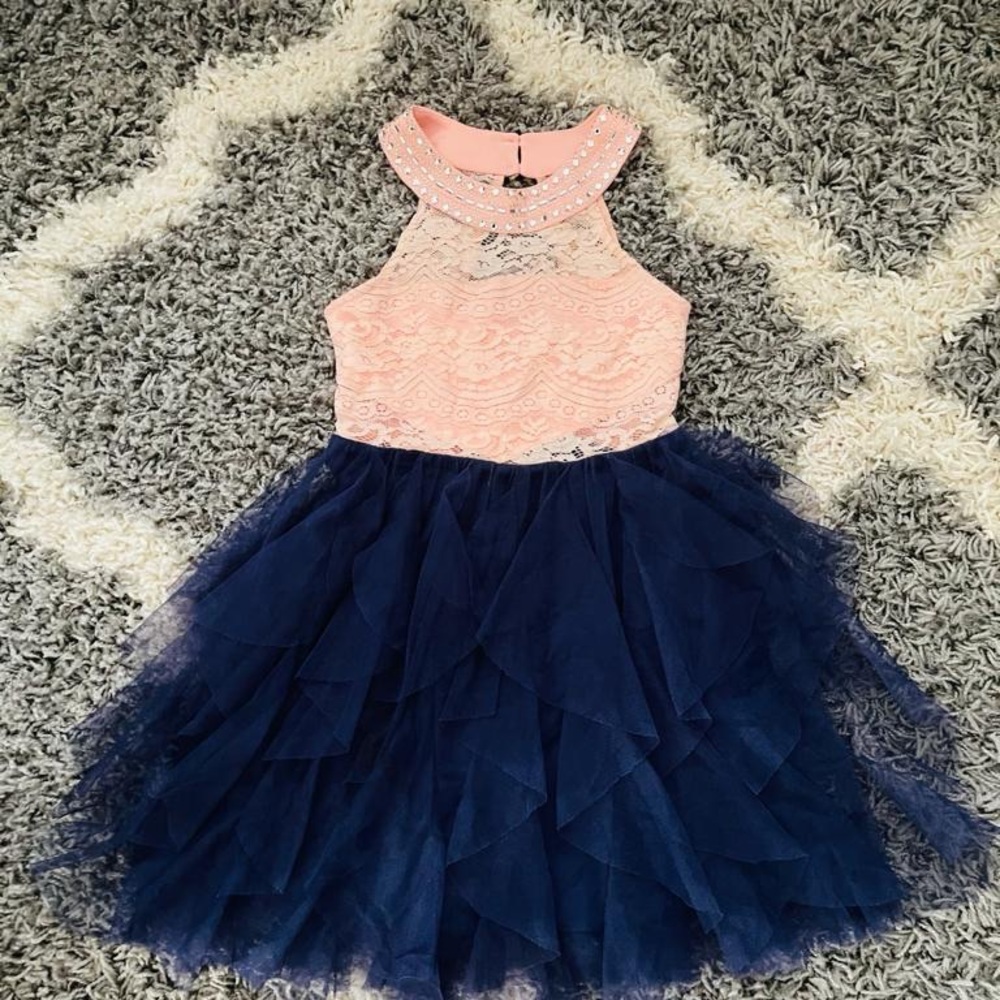 Girl puffy tulle Dress Sz 7